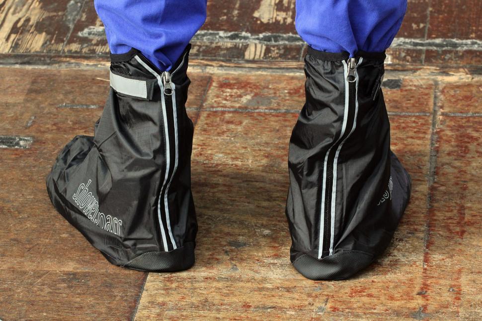 Review Showers Pass Club Shoe Covers road.cc